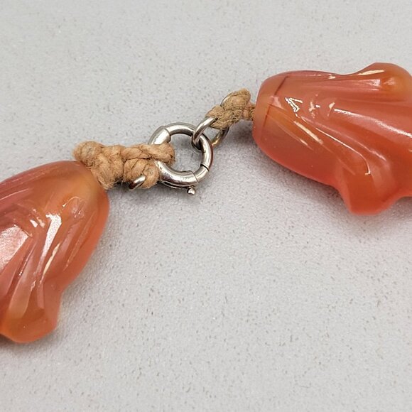 Antique Chinese Carved Red Carnelian Bead Necklace With Leaf Design - Picture 7 of 7